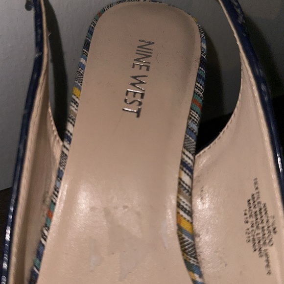 Cute Nine West multi stripe, 3 “ cork heel with open toe.Sz 7 1/2. Never worn. - Picture 6 of 9